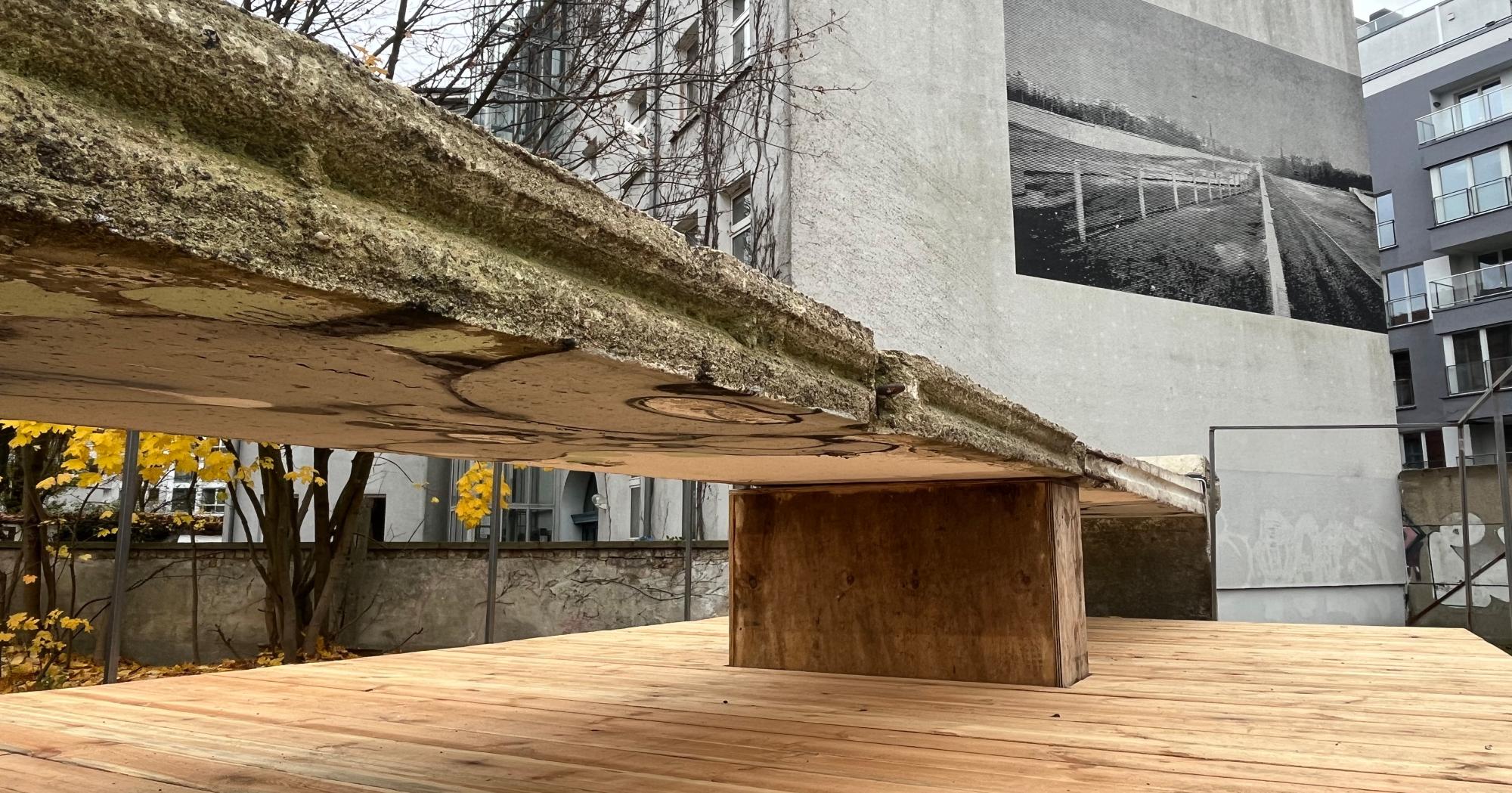 Berlin Wall Table